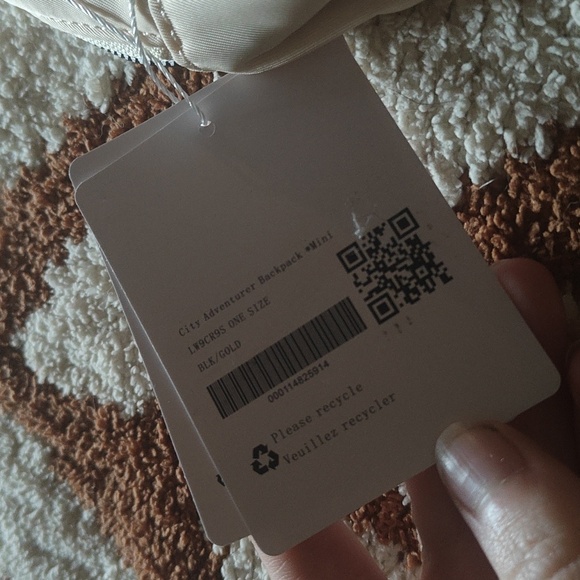 Fashion rep Lululemon belt bag nwt - Picture 4 of 9